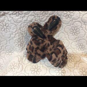 Vince Camuto Slippers